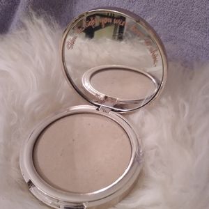 josie maran makeup